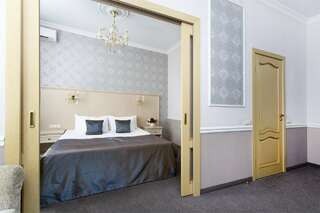 Гостиница Астерия Санкт-Петербург Фонтанка сьют с джакузи и видом на набережную-6