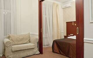 Гостиница Астерия Санкт-Петербург Фонтанка сьют с джакузи и видом на набережную-10