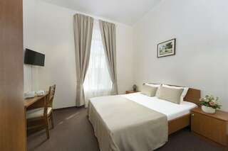 Гостиница Астерия Санкт-Петербург Классический номер с одной большой кроватью-6