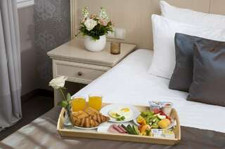 Гостиница Астерия Санкт-Петербург Фонтанка сьют с джакузи и видом на набережную-2